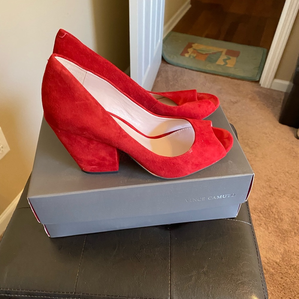 Vince Camuto Crimson True Suede